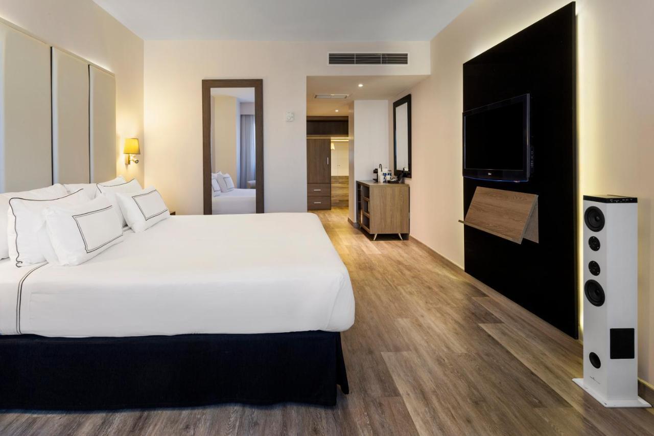 Melia Lebreros Hotel Seville Exterior photo