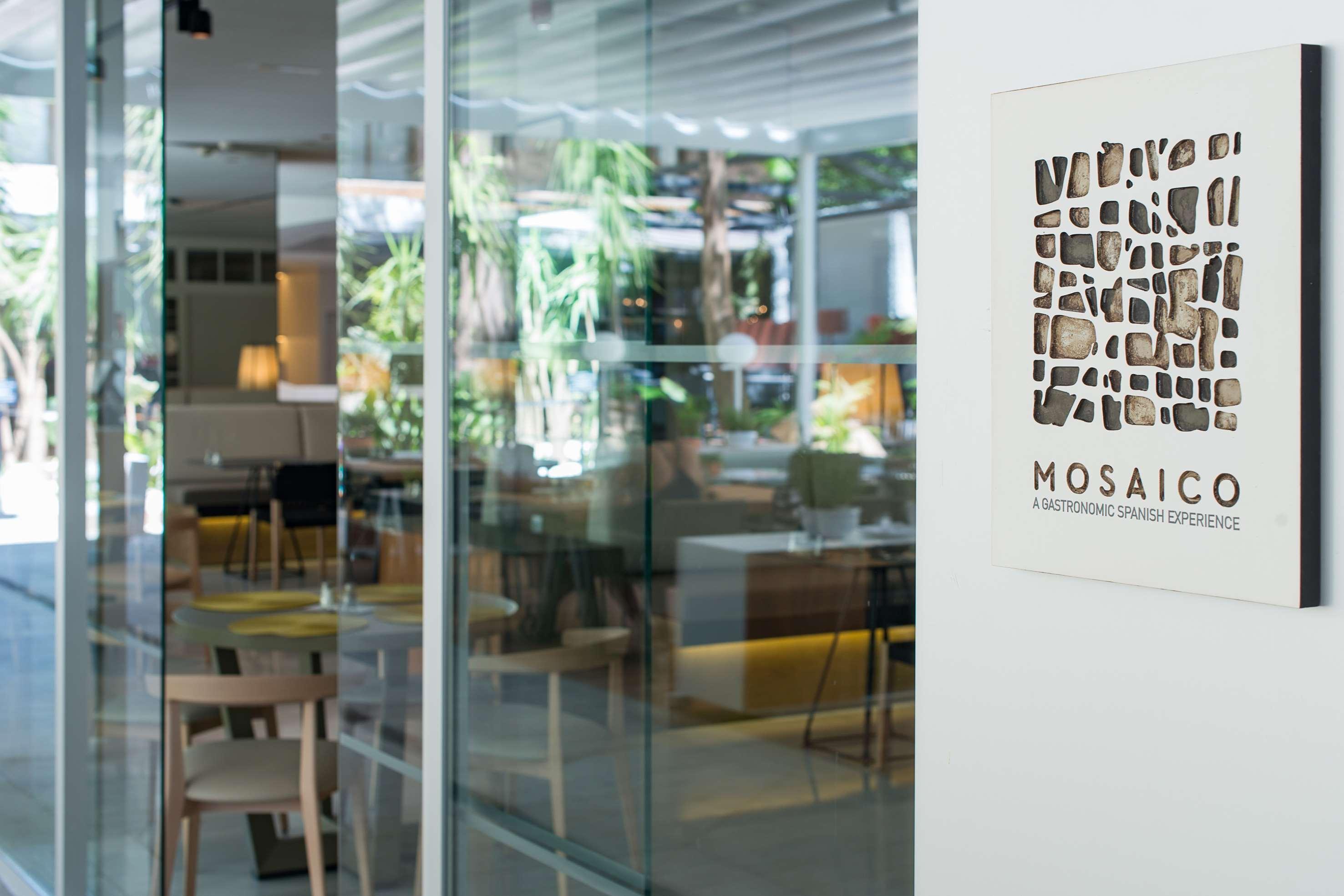 Melia Lebreros Hotel Seville Exterior photo